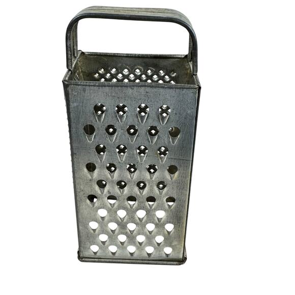 American Vintage Other - Vintage Bromco Metal Tin Primitive Handles Box Grater